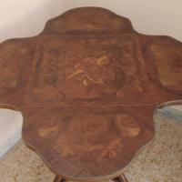 Tavolino olandese intarsiato