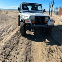 Fuoristrada Jeep Wrangler YJ