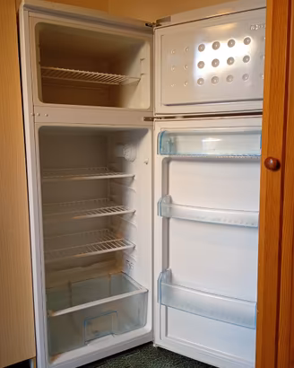 Frigorifero con congelatore
