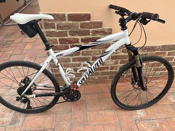 Bicicletta Specialized Rockhopper