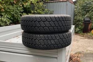 4 pneumatici per rimorchietto 145-10