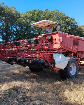 Mietitrebbia  Laverda M112AL