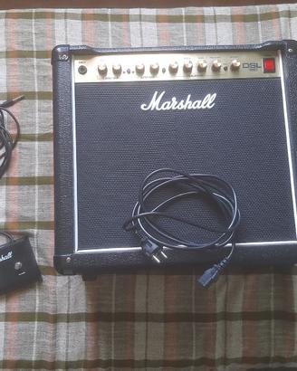 Marshall DSL15C, fornito con cavo di alimentazione