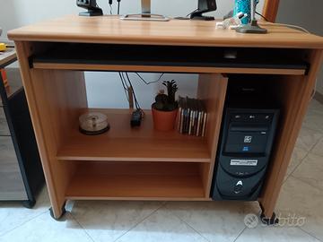  scrivania porta pc 