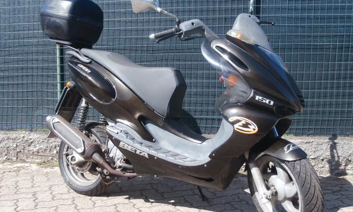 Beta Eikon 150 del 2001 compreso trapasso-tagliand