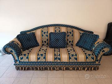 DIVANO DAMASCATO
