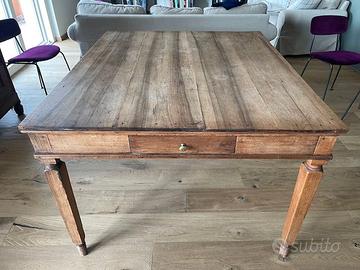 Tavolo fine 800 in noce