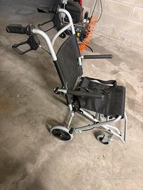 Carrozzina richiudibile