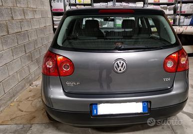 VOLKSWAGEN Golf 5ª serie - 2005