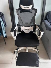 Sedia da gioco NUBWO con poggiapiedi