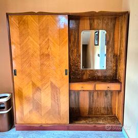 Armadio/Guardaroba in legno