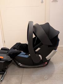 Ovetto con base Cybex anno 2022