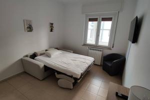 Stanza in appartamento condiviso - Mantova