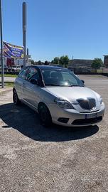 Lancia y 1.3 mjt 2011
