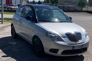 Lancia y 1.3 mjt 2011