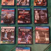   giochi PS4  e due giochi ps5  