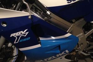 Suzuki RGV gamma 250 vj21