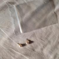 Orecchini colore bianco