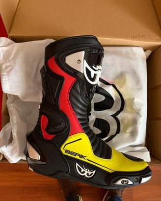 Stivali moto racing Berik race x