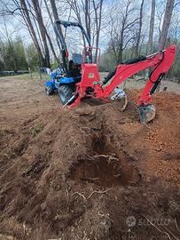 retroescavatore deleks 