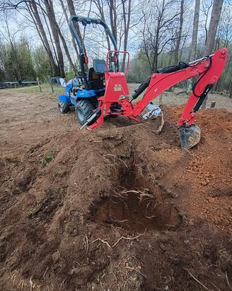 retroescavatore deleks 