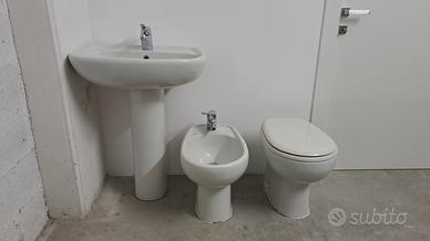 Trio sanitari per bagno