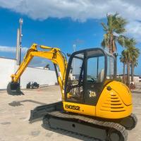 274 ESCAVATORE USATO JCB MOD.8052