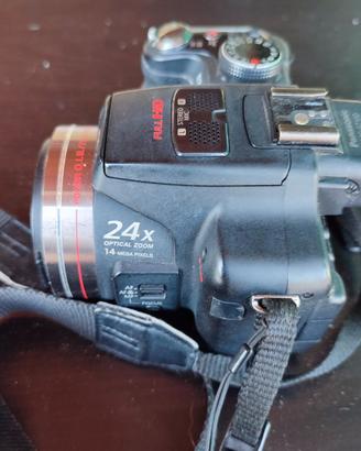 FOTOCAMERA PANSONIC FZ100