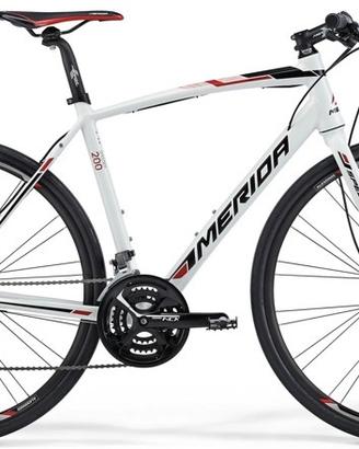 Due Bici ibride Merida con freni a disco
