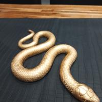 Soprammobile Serpente dorato