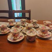 Tazzine e zuccheriera