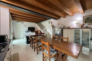 PORZIONE DI TRIFAMILIARE A SAN GIORGIO DELLE PERTI