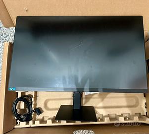 Samsung S70D 27” 4K IPS – Graffio schermo