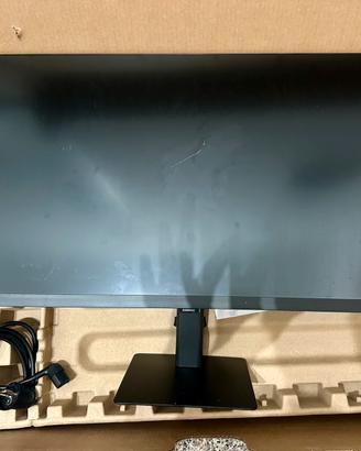 Samsung S70D 27” 4K IPS – Graffio schermo