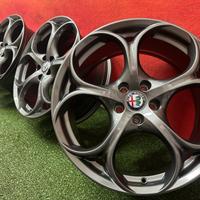 Cerchi Alfa Romeo Giulia Originali 8Jx19 - 9Jx19