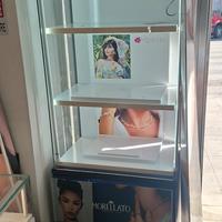 vetrina da esposizione