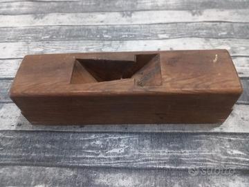 pialla vintage in legno 