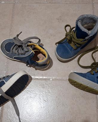 Vestiti e scarpe bambino