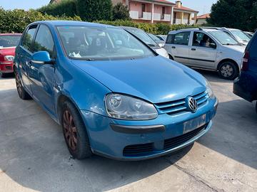 Ricambi per Volkswagen Golf 1.6 benz 2004 BAG