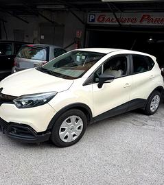 Renault Captur 1.5 dCi 90 CV - SOLO 50.000 KM