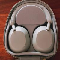 Cuffie Sony WH-1000XM5 pari al nuovo