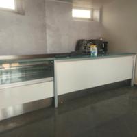 Banco bar e retrobanco