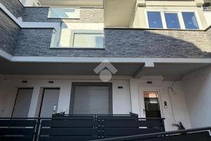 3 LOCALI A GUIDONIA MONTECELIO