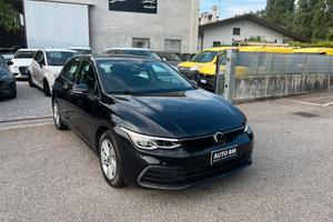 Volkswagen Golf 8 2.0 TDI SCR Style IVA ISPOSTA