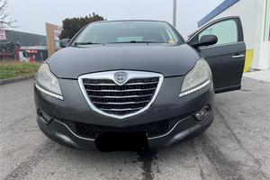 Lancia Delta 1598 cilindrata 120 cavalli