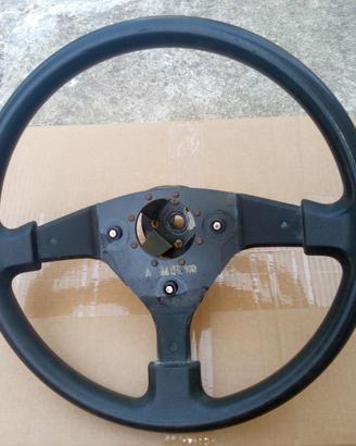 Volante Alfa Romeo 33