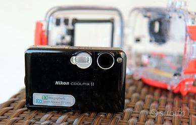 Nikon con scafandro sub