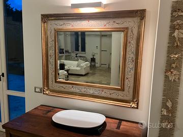 Specchio con cornice