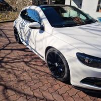 Volkswagen Scirocco 2.0 tdi
