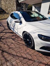 Volkswagen Scirocco 2.0 tdi